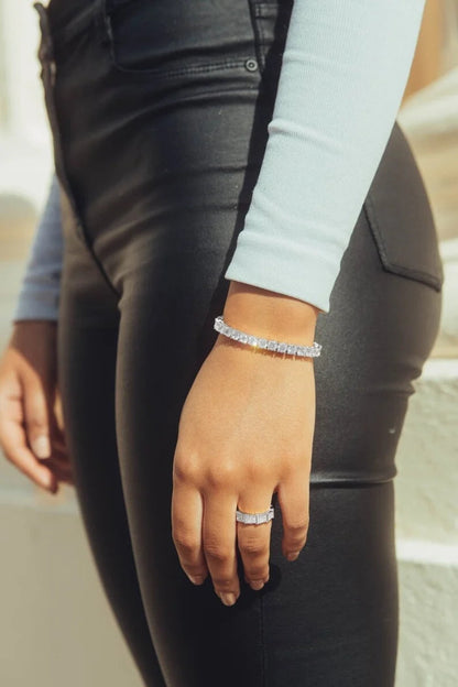 💎 50% OFF NOW! ✨ Sparkling Bracelet – Best Gift – Crystal Shine, Elegant Design & Adjustable Fit 🎁