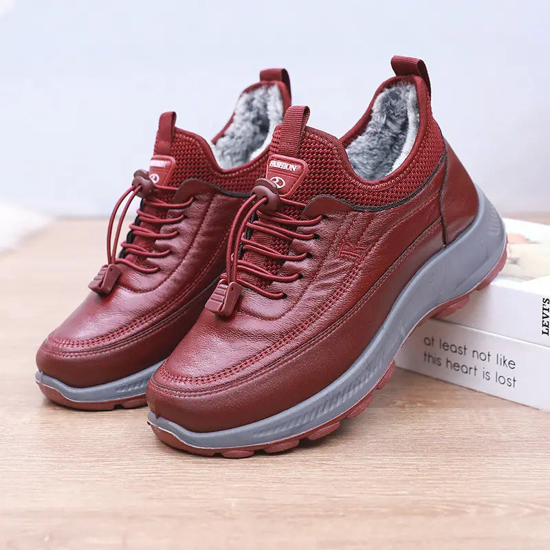 Thick women's casual shoes for autumn and winter with soft non-slip soles