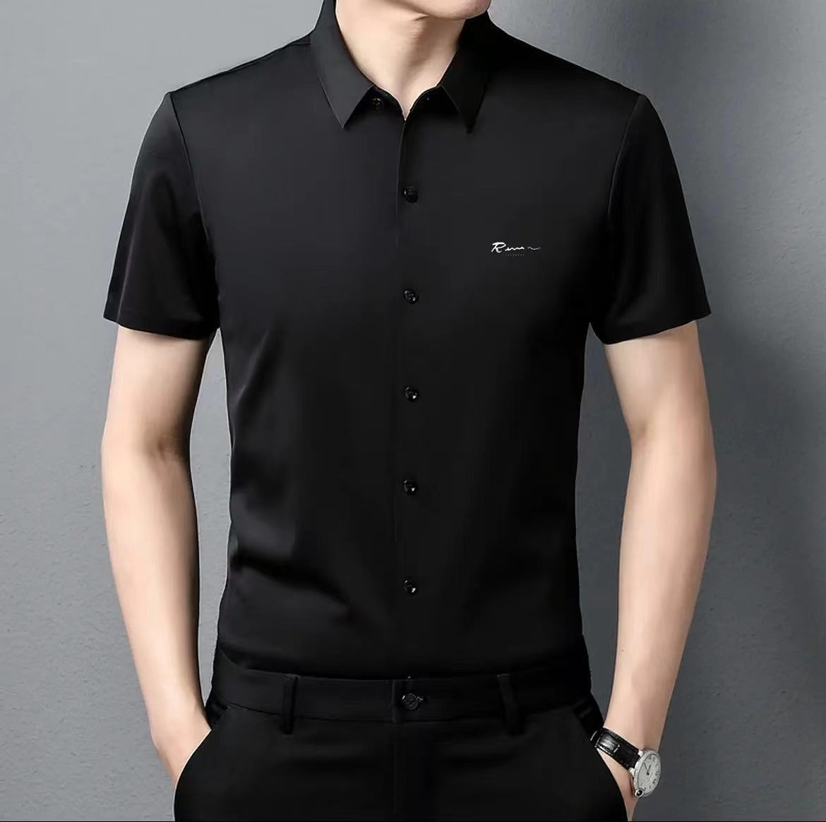 Camisa social masculina de manga curta que não precisa passar