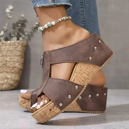 Women's Fashion Rivet Wedge Fish Mouth Thick Bottom Sandals