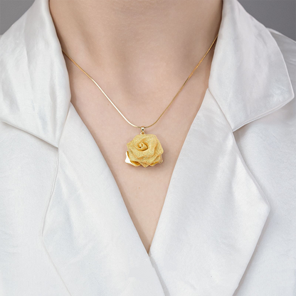 3D Rose & Pearl Double Layered Necklace