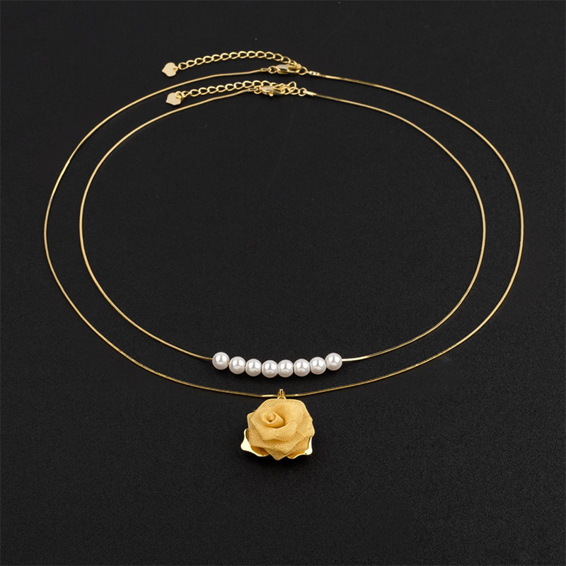 3D Rose & Pearl Double Layered Necklace