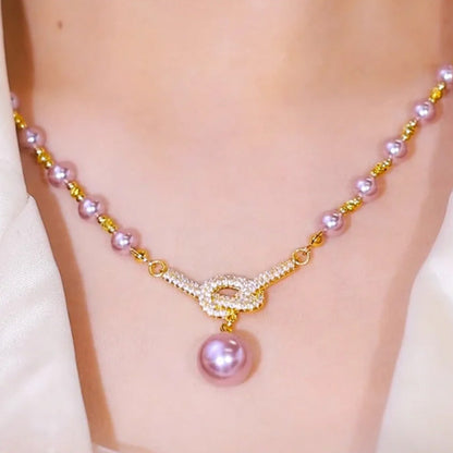 Women's Elegant Simulated Pearl Necklace