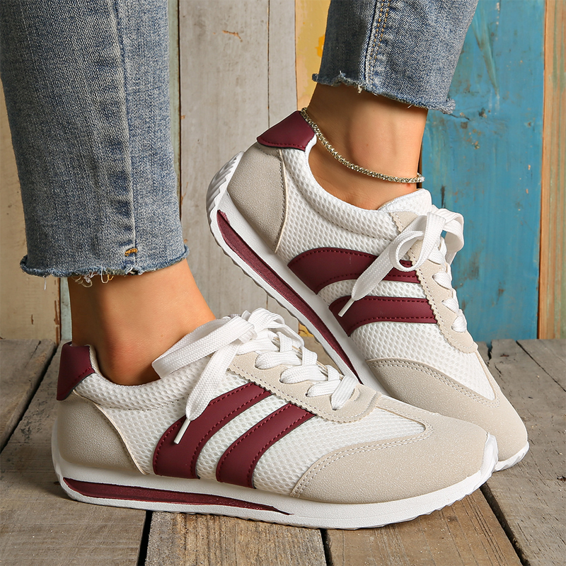 Women's Casual Lace-Up Mesh Sneakers