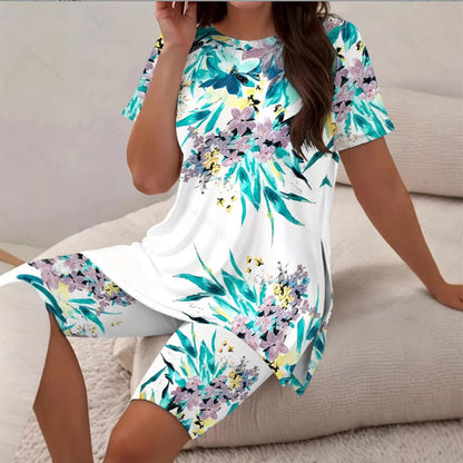 🌈✨ FLASH SALE 50% OFF! 👚 Women’s Printed Tunic Top & Shorts Set – Relaxed Fit, Side Slit Design & Bold All-Over Prints 🩳