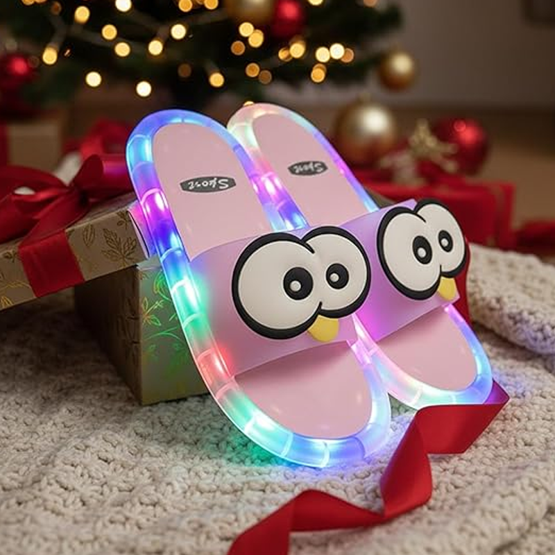 🌟 נעלי בית מצוירות עם תאורת LED 💡✨