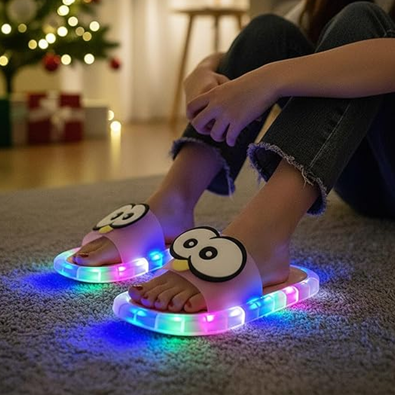 🌟 נעלי בית מצוירות עם תאורת LED 💡✨