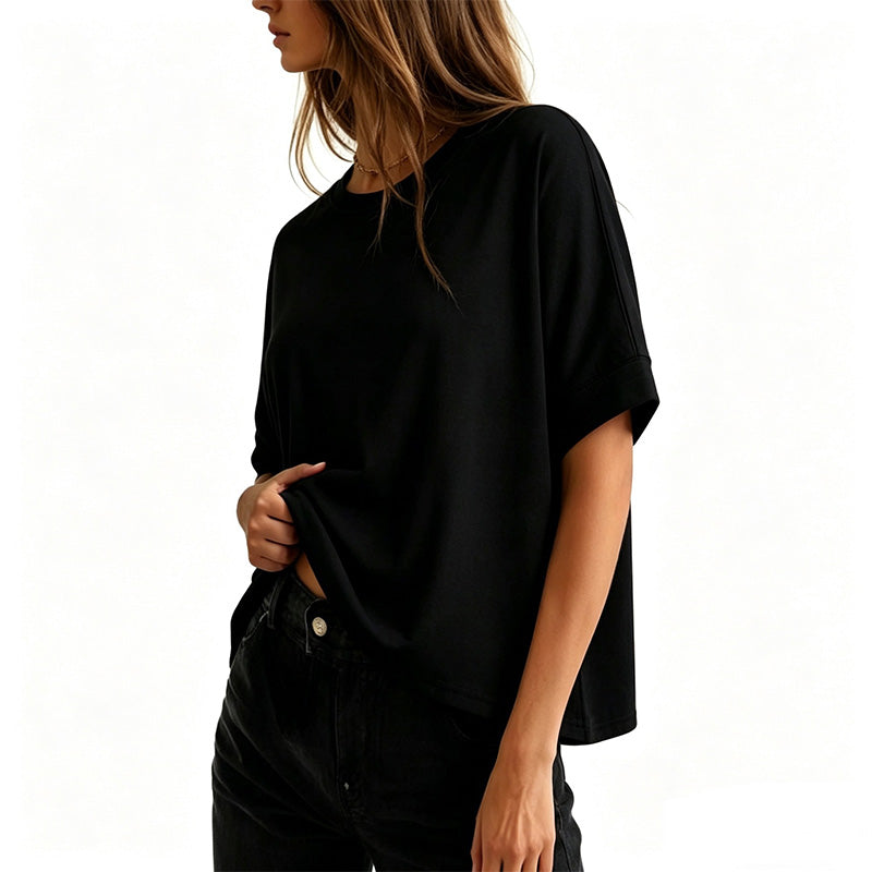 Camiseta feminina confortável com gola redonda