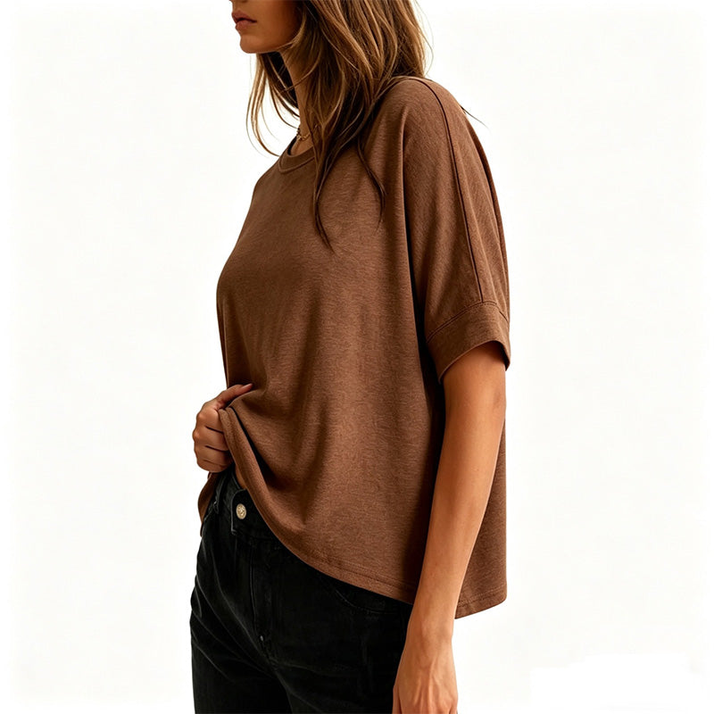 Camiseta feminina confortável com gola redonda