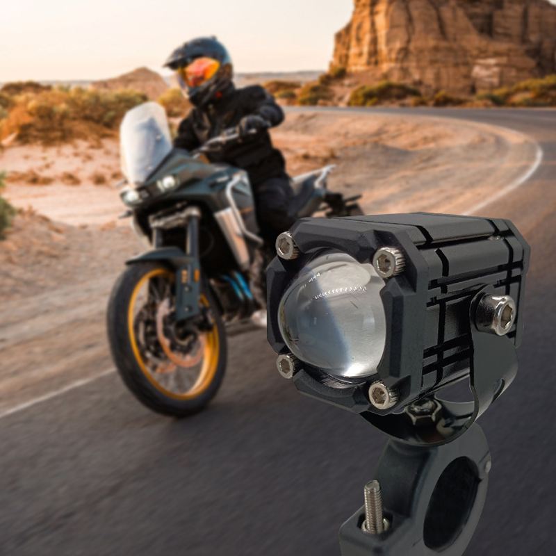 🎉 Promoção 2026 — Mais de 40.000 unidades vendidas! 🏍️ Faróis LED universais para motocicletas – Feixe duplo e à prova d’água para todas as condições climáticas 💡