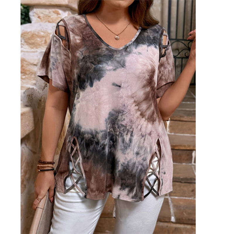טופ צווארון וי לנשים עם הדפס לבבות – סגנון אהבה מתוקה